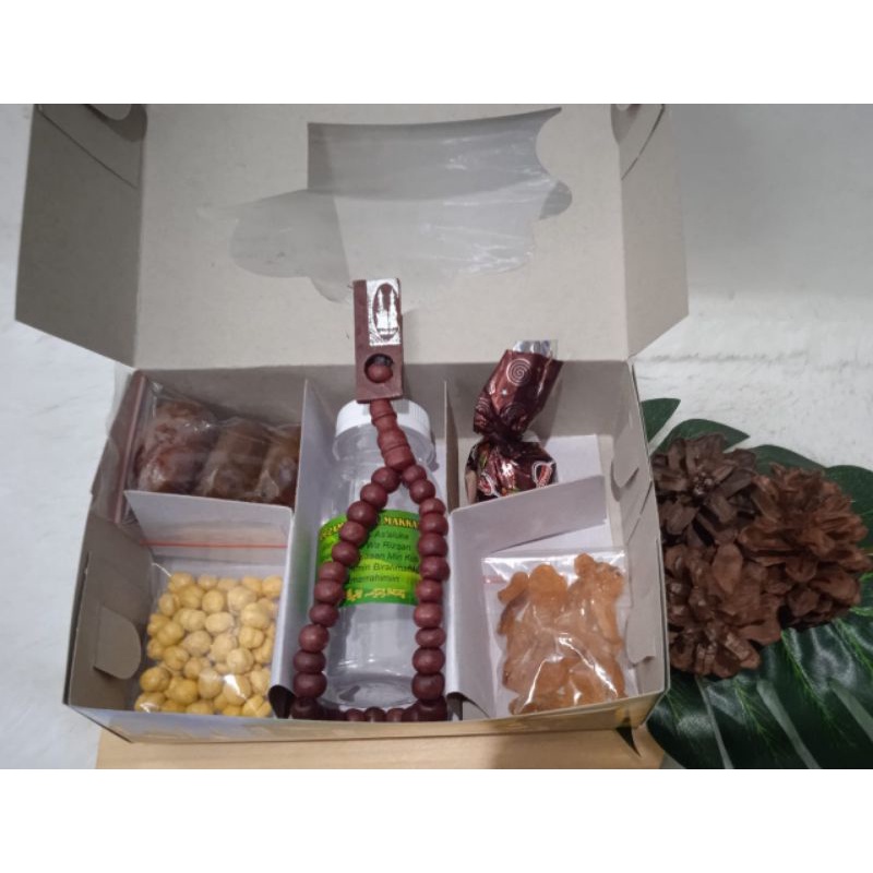 

Paket Hemat Oleh oleh haji Umroh, Paket Oleh-oleh Haji Umroh