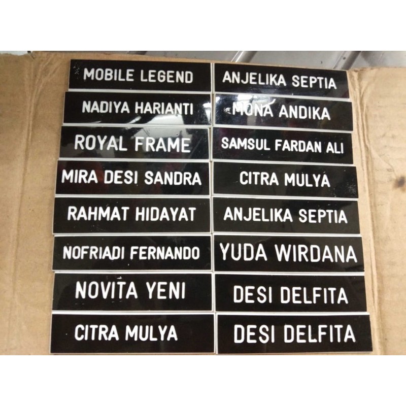 

NameTag Papan Nama Dada Grafir PDH - PENITY & Magnet