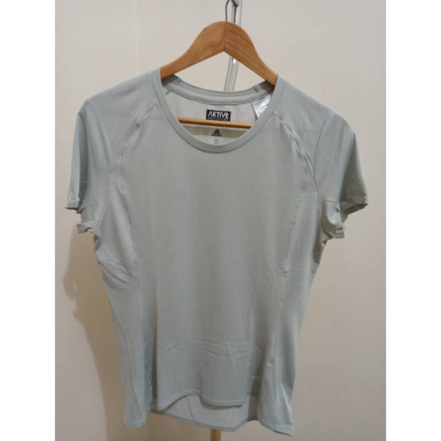 Kaos olahraga gym fitness wanita adidas size s
