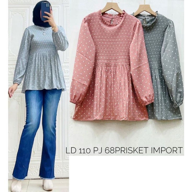 blus polkadot plisket