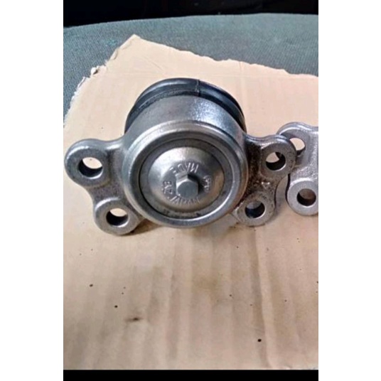 Ball Joint atas Panther 2.3 2.5 kapsul touring Japan 555 Original