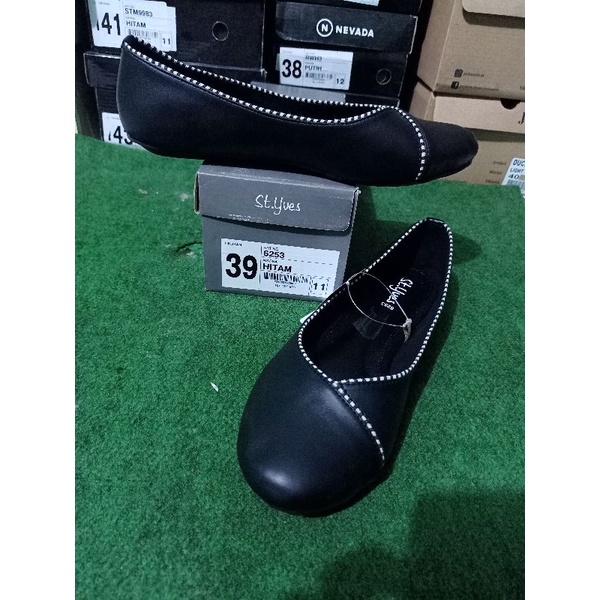 Sepatu wanita st.yves