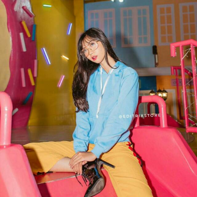 Jaket Hoodie Jumper Biru Muda (WANITA & PRIA)