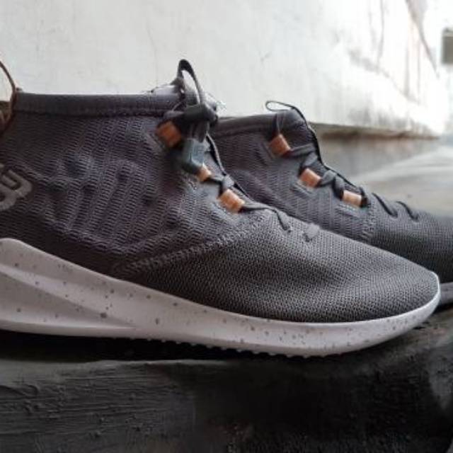 New Balance Cypher Run Grey