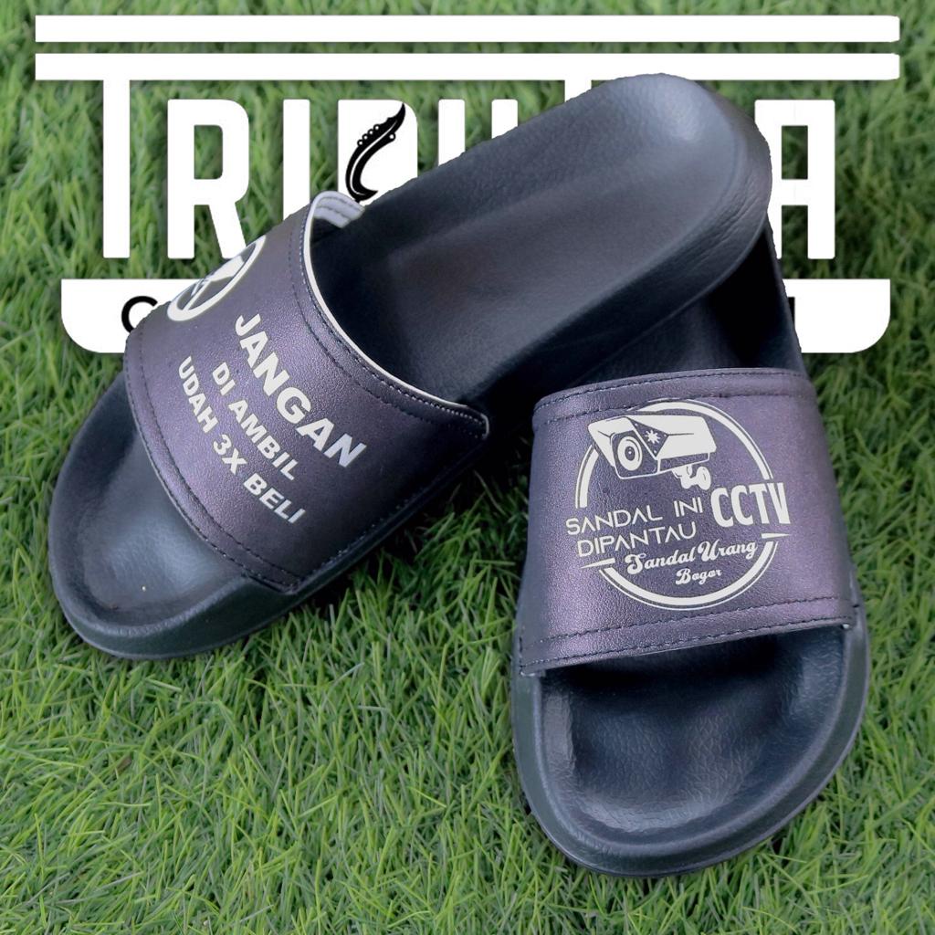 GN-Sandal Slop Pria Phyllon || Motif Quote Jangan Diambil Udah 3x Beli