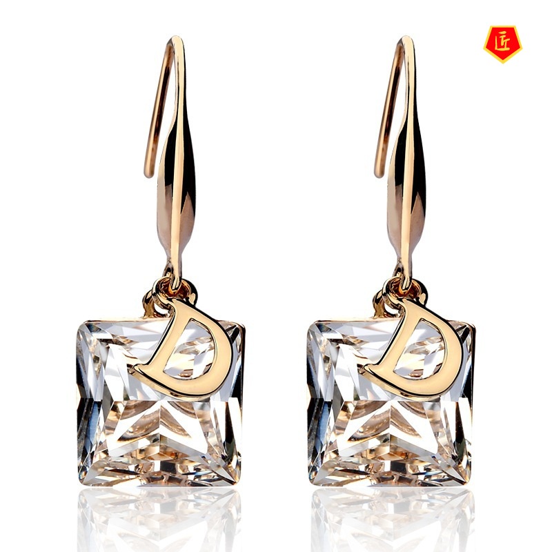 [Ready Stock]Korean Fashion Letter D Crystal Earrings Temperament