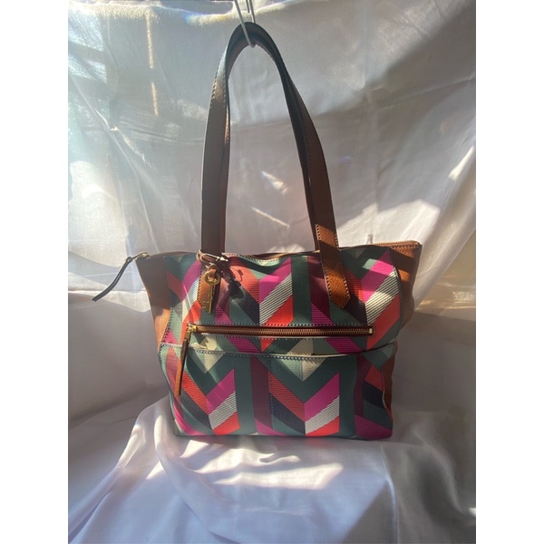 NWT Fossil Fiona EW Tote Chevron Blue