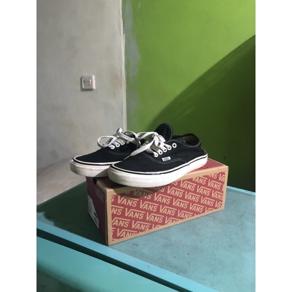 vans authentic/original second