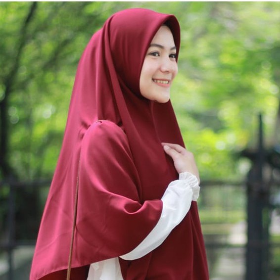 PROMO JILBAB HIJAB KHIMAR SEGI EMPAT INSTAN WOLFIS PREMIUM SYARI SESHA ORIGINAL BY AISHAHIJAB.ID-MAROON