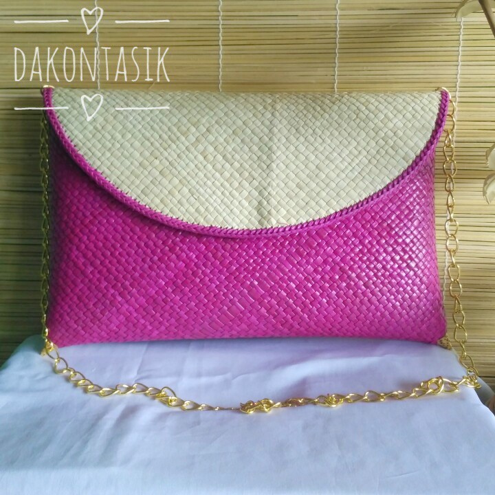 DT-17187 Dompet Pesta Model Amplop Plus Rantai Anyaman Pandan