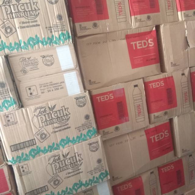 

Air mineral teds isi 24 botol 600ml