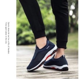 Sepatu Sneakers Pria Wanita Slip On Running Outdoor Santai