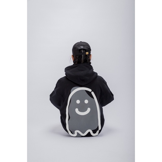 FAITH FADE CHILDHOOD MEMORIES - Smiley Ghostey Small Hoodie (Black)