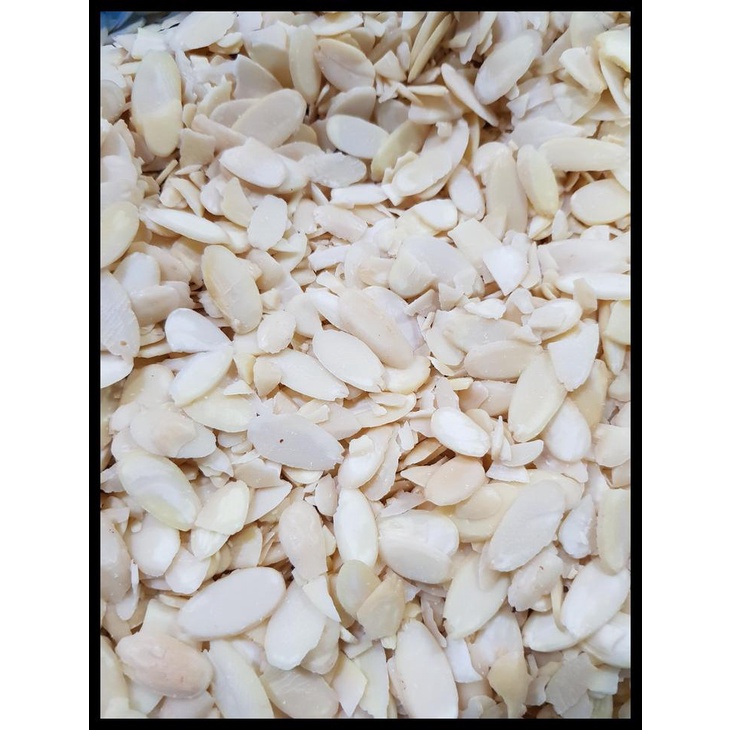 

NATURAL ALMOND SLICE / SLICED BLUE DIAMOND 100 GRAM ( TIPIS , MENTAH ) KODE 1313