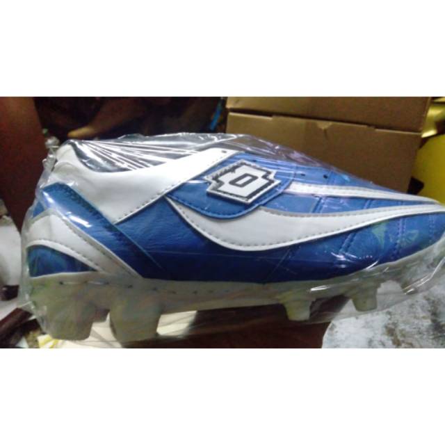 Sepatu bola kulit original - sepatu bola lotto kulit asli