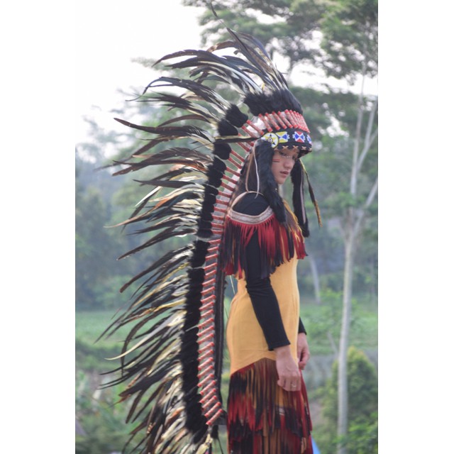 TOPI INDIAN - INDIAN HEADDRESS LONG AYAM MONTE NATURAL HITAM PUTIH