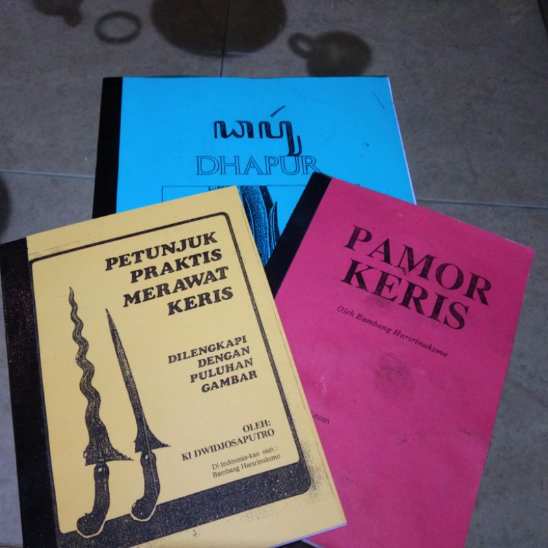 paket lengkap buku dhapur buku pamor dan buku perawatan keris