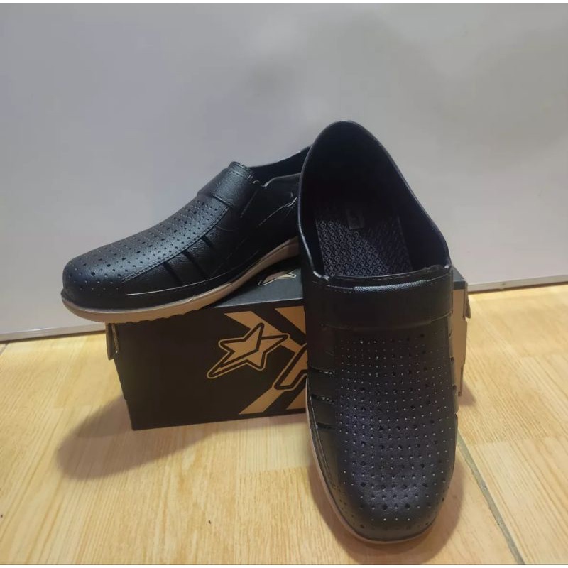 sepatu slop pria sepatu santai bahan karet