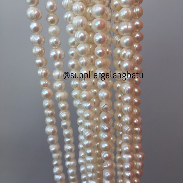 Bahan Aksesoris Mutiara Air Tawar Barok / Baroque 6 x 8mm Bulat pearl bros aksesoris gelang kalung