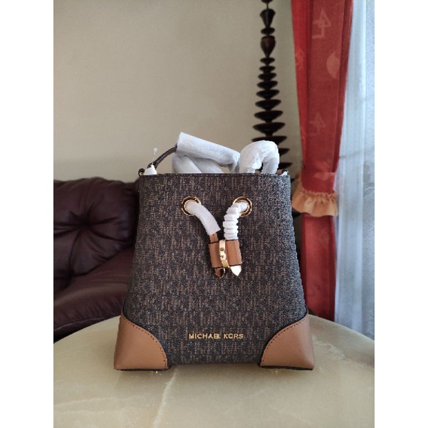 MK mercer gallery XS sign brown