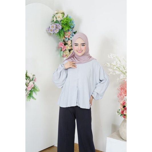 KEMEJA CROP/KEMEJA CRINGKLE/KEMEJA KUSUT/KEMEJA PENDEK/KEMEJA LENGAN KERUT/KEMEJA OVERSIZE/KEMEJA KANCING/KEMEJA WANITA/KEMEJA CASUAL