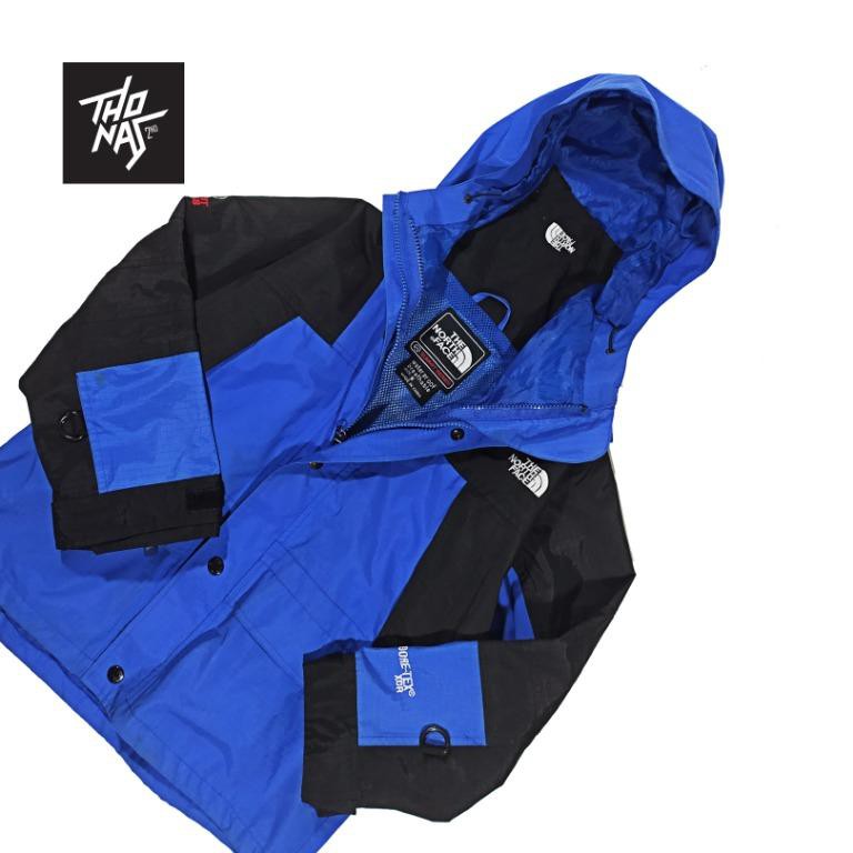 TNF Summit Series Jacket size S
