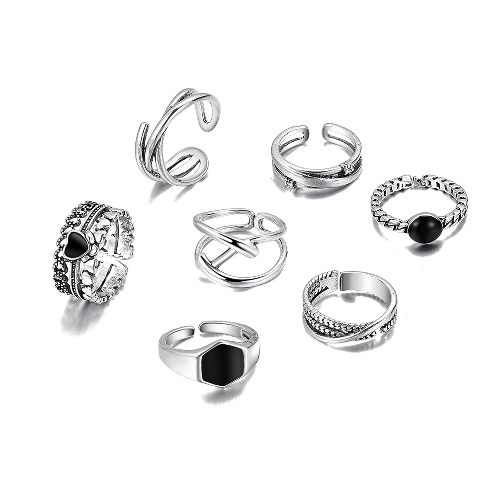 7pcs / Set Cincin Silver Bentuk Hati Warna Hitam Untuk Wanita
