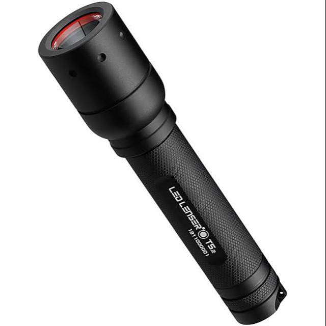LED LENSER P5 FLASHLIGHT 140 LUMENS from German dan USA/ sangat terang dan sorot jauh