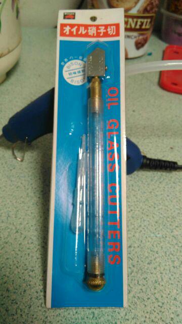 Pisau Potong Kaca Bison