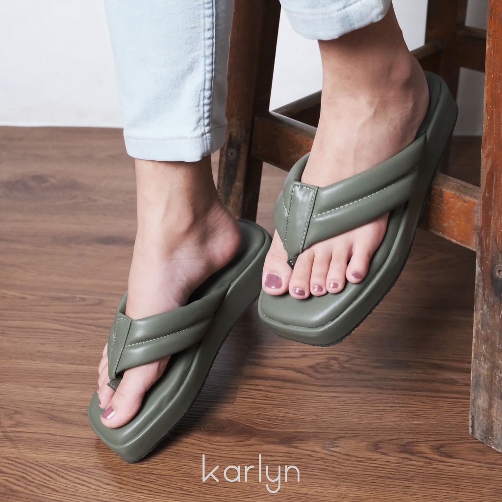 Karlyn Lucy Sandal Platform