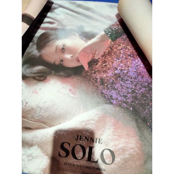 poster JENNIE SOLO ALBUM
