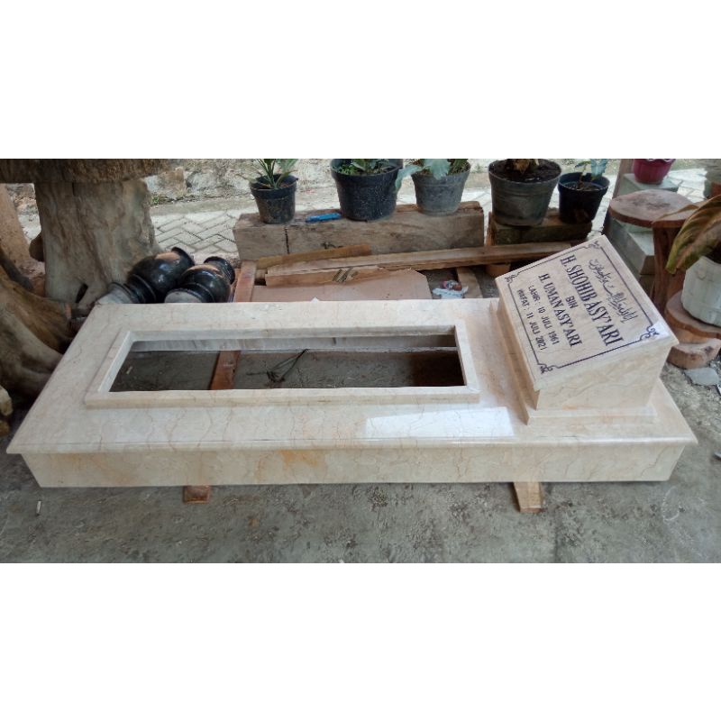 Ready stok Kijing Makam Marmer Batu Nisan Marmer Kualitas B1 Batu Prasasti Marmer  Maesan Marmer Mur