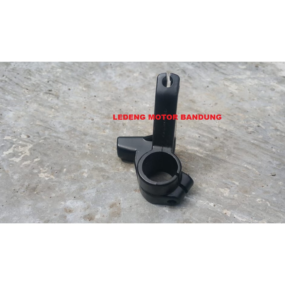 Dudukan Handel Kiri Suzuki Satria R 2 Tax Handle Kopling Tromol Lokal