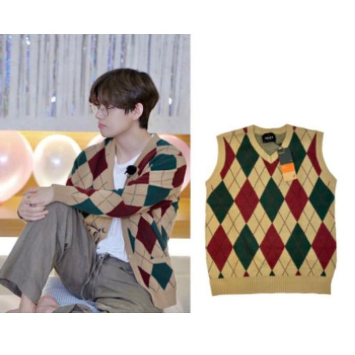 [READY STOCK] / Cardigan taehyung BTS RUN / v cardigan vest rhombus