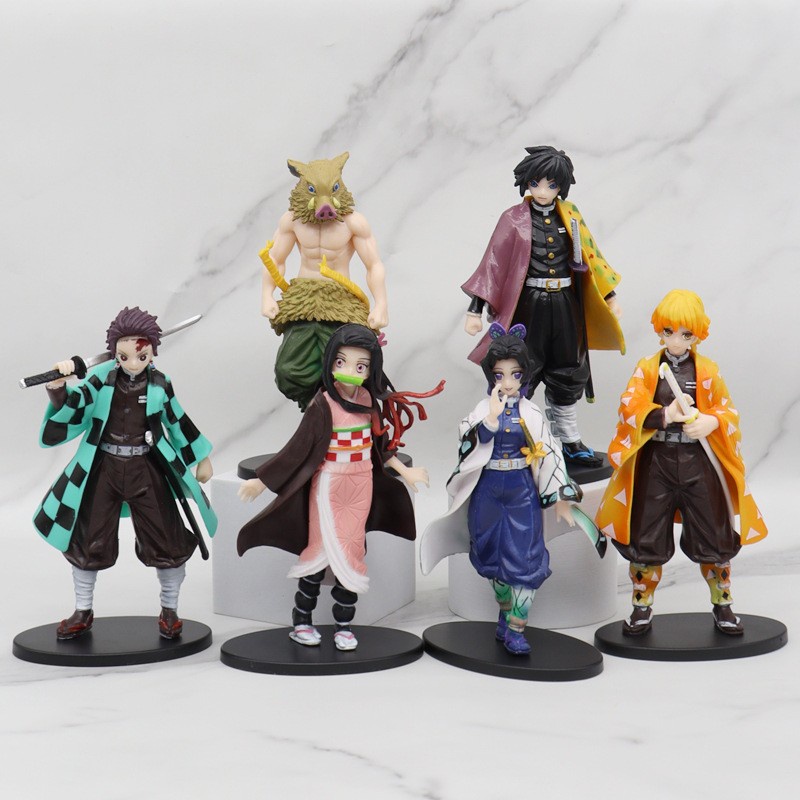 PAJANGAN ACTION FIGURE ANIME KIMETSU NO YAIBA