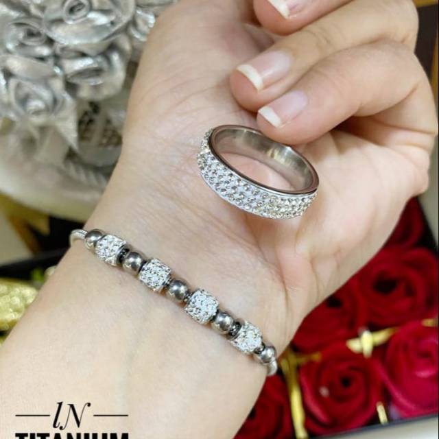 Titanium gelang dan cincin 0407j