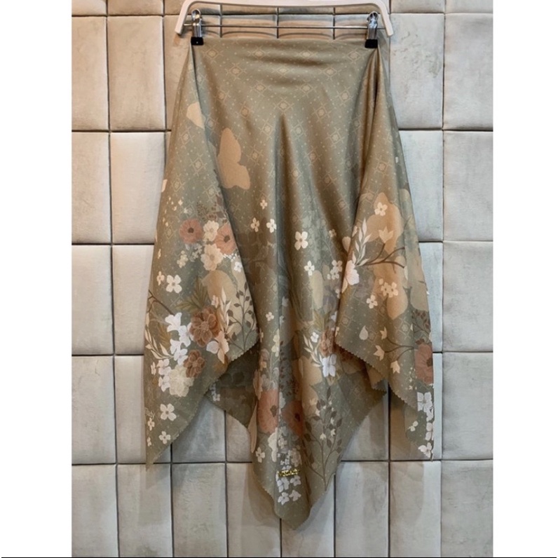 Mylady Belaluna Green (Defect Sale)