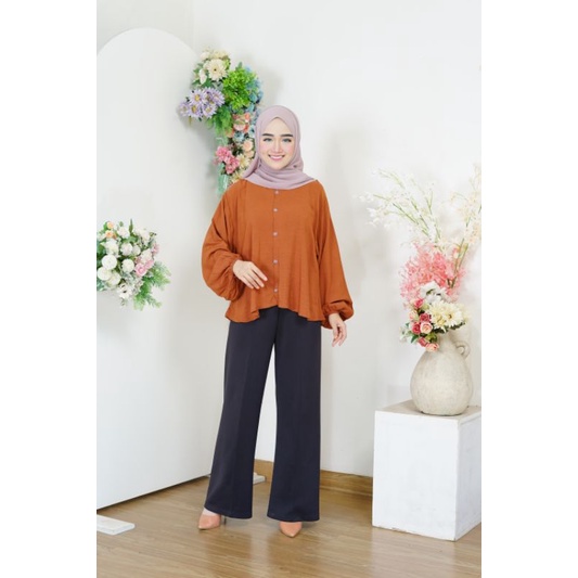 KEMEJA CROP/KEMEJA CRINGKLE/KEMEJA KUSUT/KEMEJA PENDEK/KEMEJA LENGAN KERUT/KEMEJA OVERSIZE/KEMEJA KANCING/KEMEJA WANITA/KEMEJA CASUAL