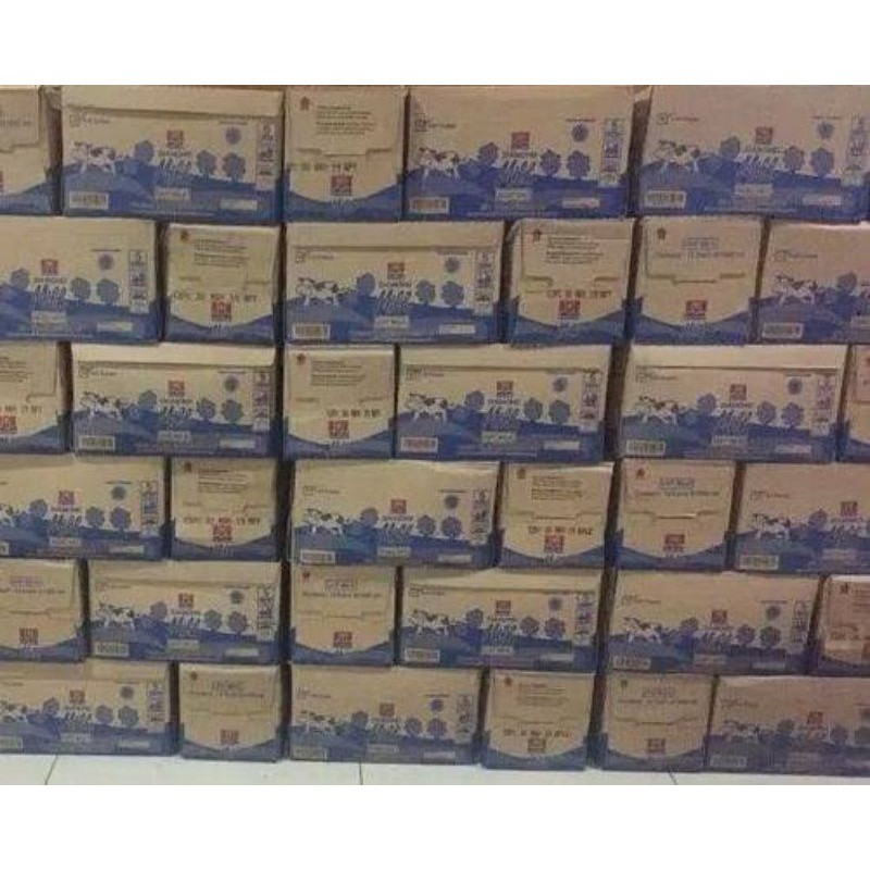 

Susu UHT Diamond 1 Liter Sekarton isi 12