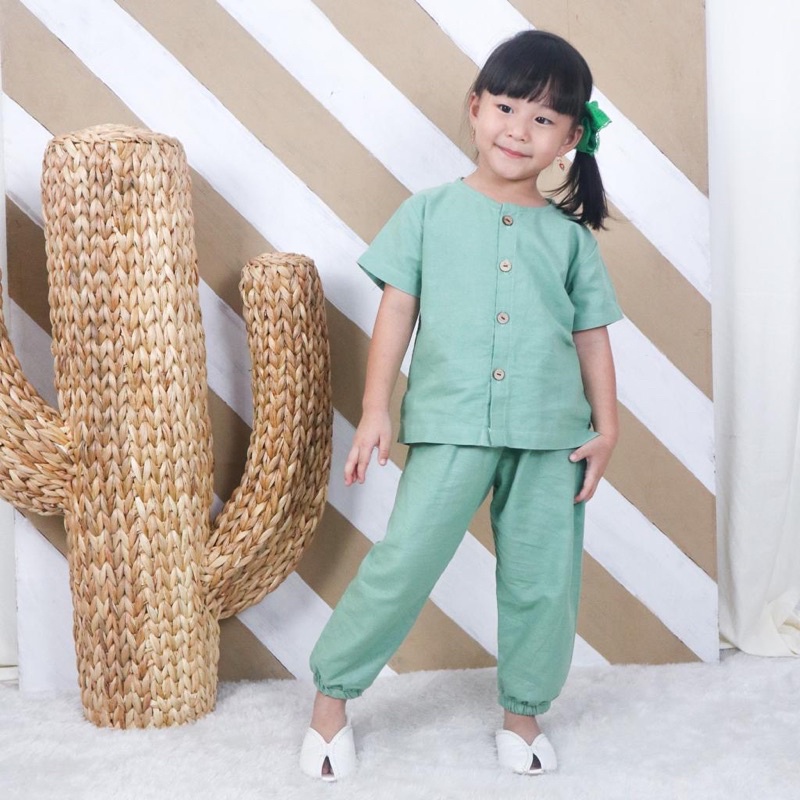 Set Raka Unisex Setelan Anak Bahan Linen Celana Joger Neeca Kiddos Size 2,4,6,8,10 Tahun