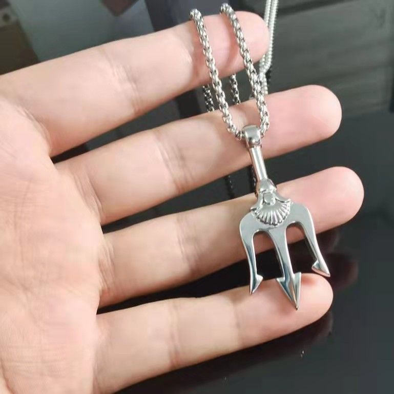 Raja Laut garpu tombak kalung TikTok merah Dia Wei yang sama gaya fashion liontin pria terak pribadi