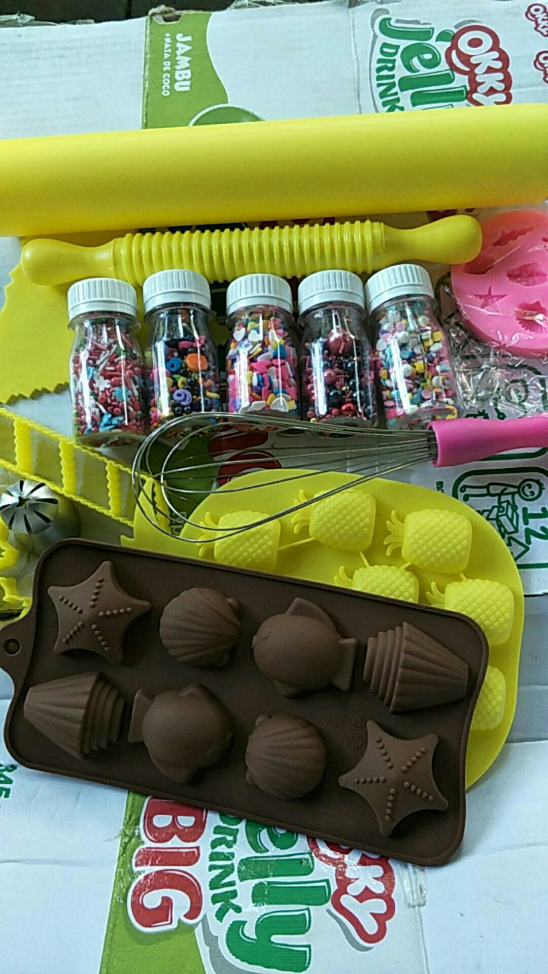 Ct-0318 Cetakan Silikon Coklat Fondant Nanas Pineapple Clay Puding