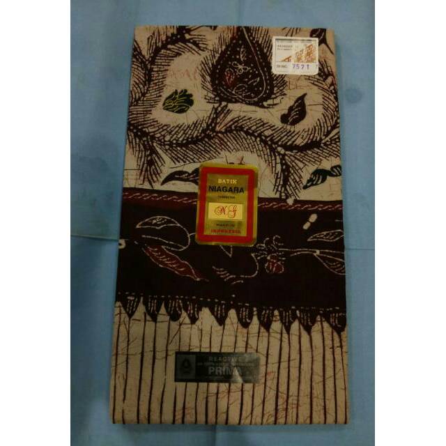 Niagara selendang bayi kain batik