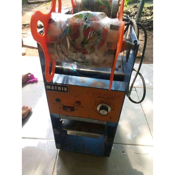 mesin press cup matrix mtx-d8 bekas pakai 3 bulan, jarang di pakai