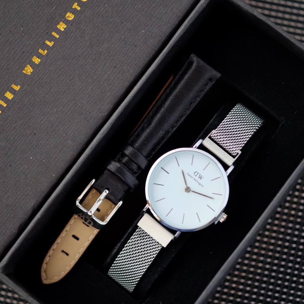 Jam Tangan Wanita Unisex Analog New Model Best Seller Merk Branded Super Tali Rantai Fullset