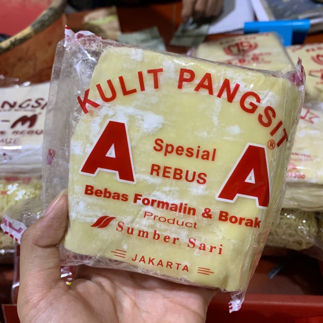 

Kulit pangsit goreng dan rebus