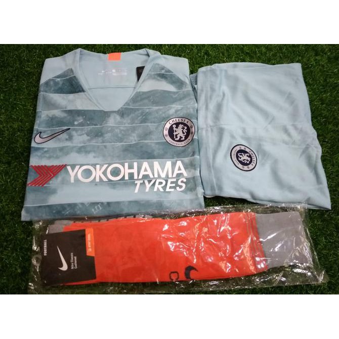 1 Set Dewasa Jersey Obral Celana Kaos Kaki Chelsea 3Rd 18/19 Grade Ori