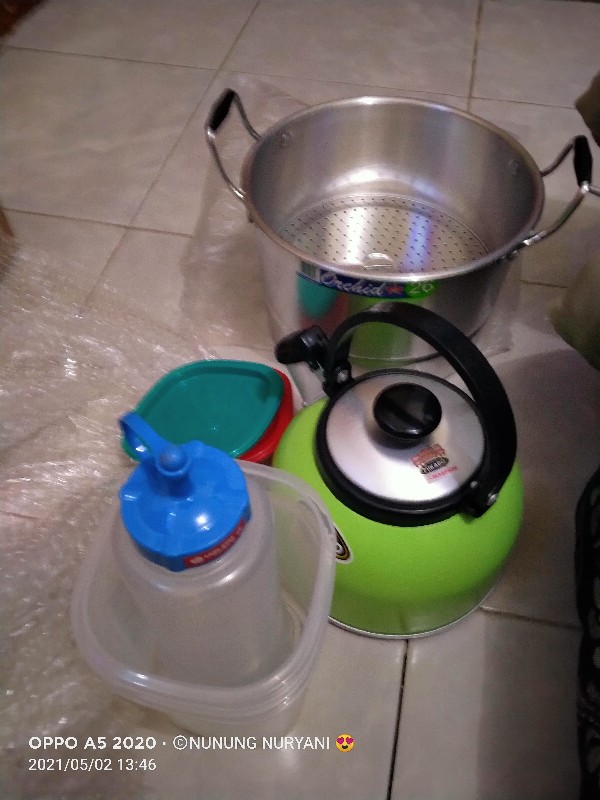 Green Leaf Toples Kue Tempat Makanan 1.9 Liter Dan 3.5 Liter