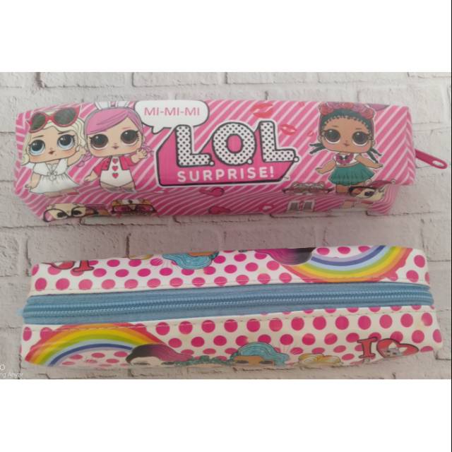 

Kotak pensil LOL
