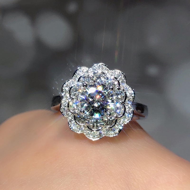 Cincin Model Terbuka Desain Bunga 1 Karat Hias Berlian Untuk Wanita